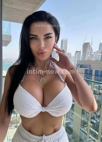 Карина, Г. Вешенская