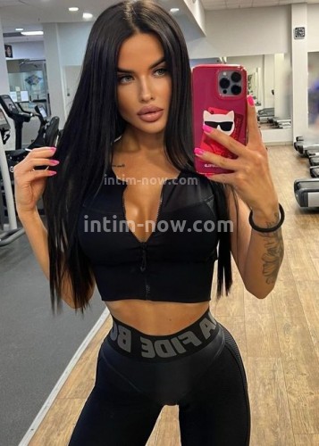 Нелли, Г. Вешенская