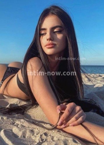 Женя, Г. Вешенская